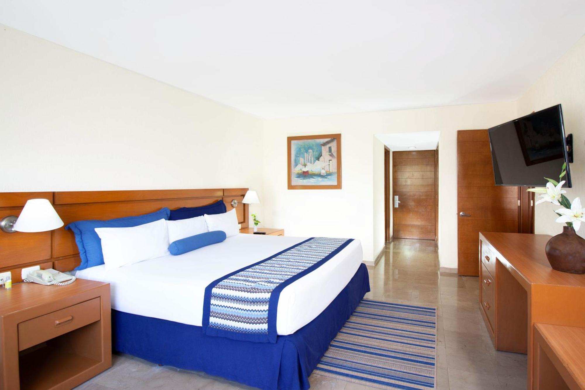 พลาซา เปลิกาโนส แกรนด์ บีช รีสอร์ต Hotel ปูแอร์โตบาญาร์ตา ภายนอก รูปภาพ