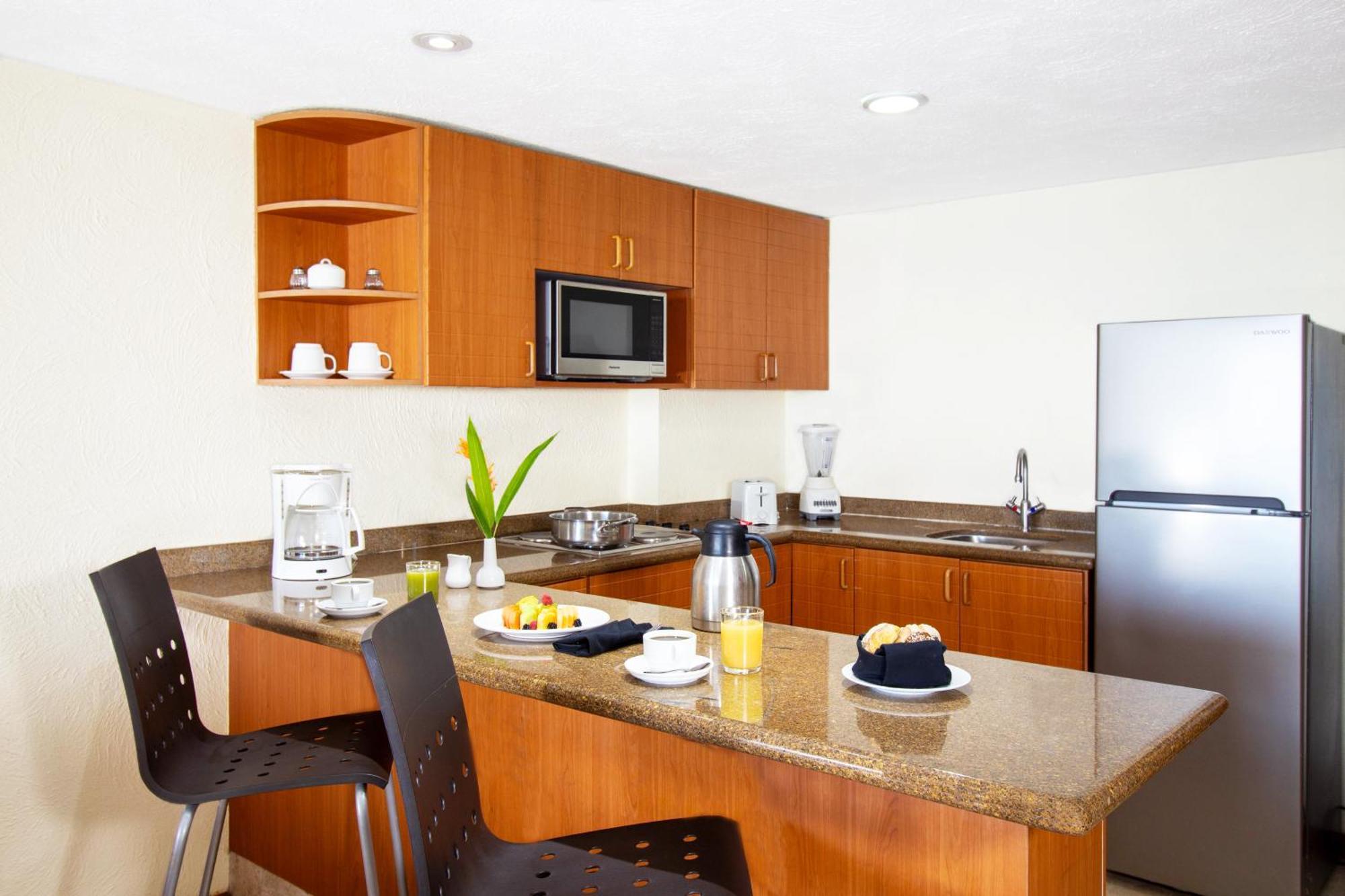 พลาซา เปลิกาโนส แกรนด์ บีช รีสอร์ต Hotel ปูแอร์โตบาญาร์ตา ภายนอก รูปภาพ