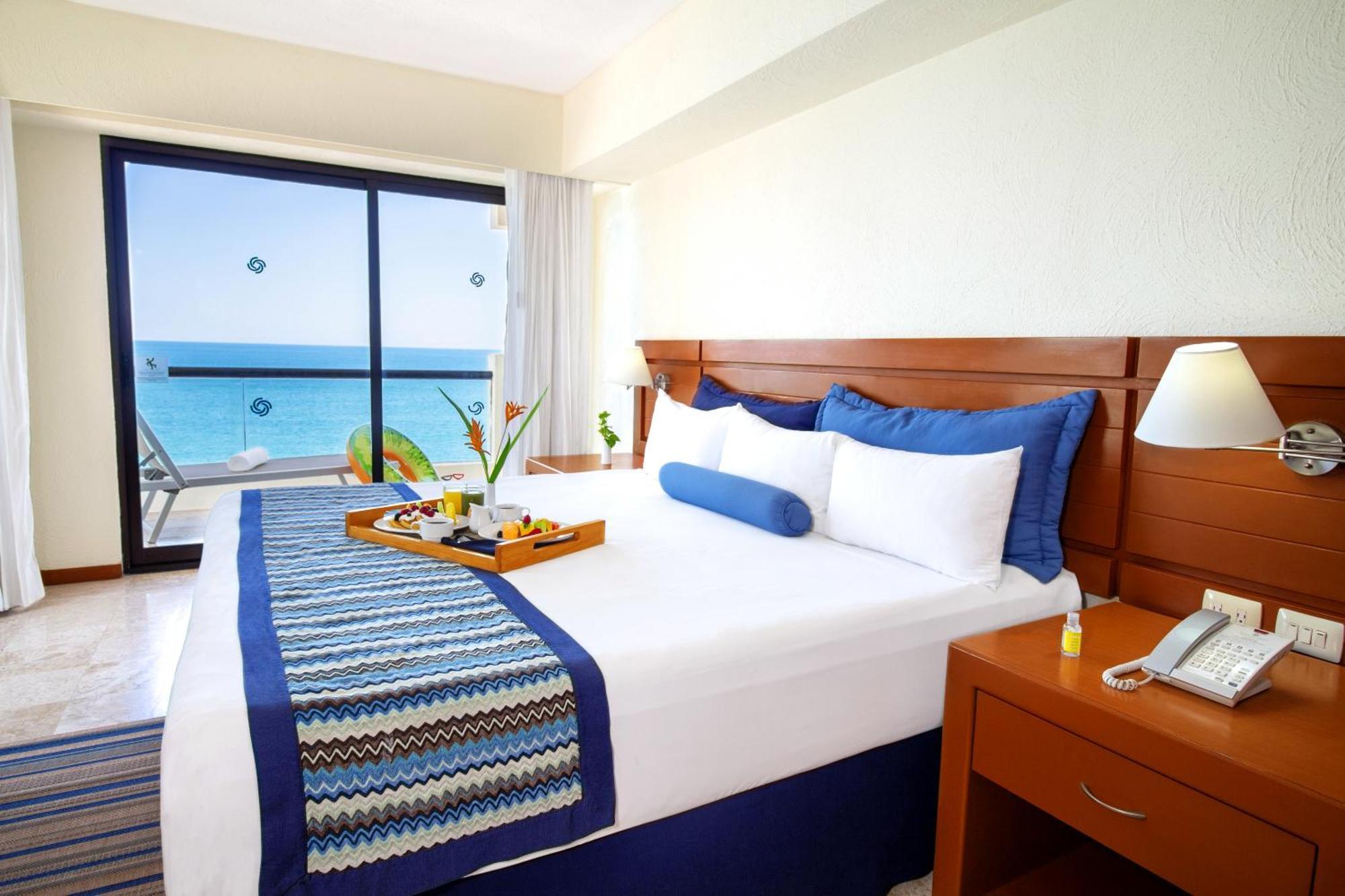 พลาซา เปลิกาโนส แกรนด์ บีช รีสอร์ต Hotel ปูแอร์โตบาญาร์ตา ภายนอก รูปภาพ