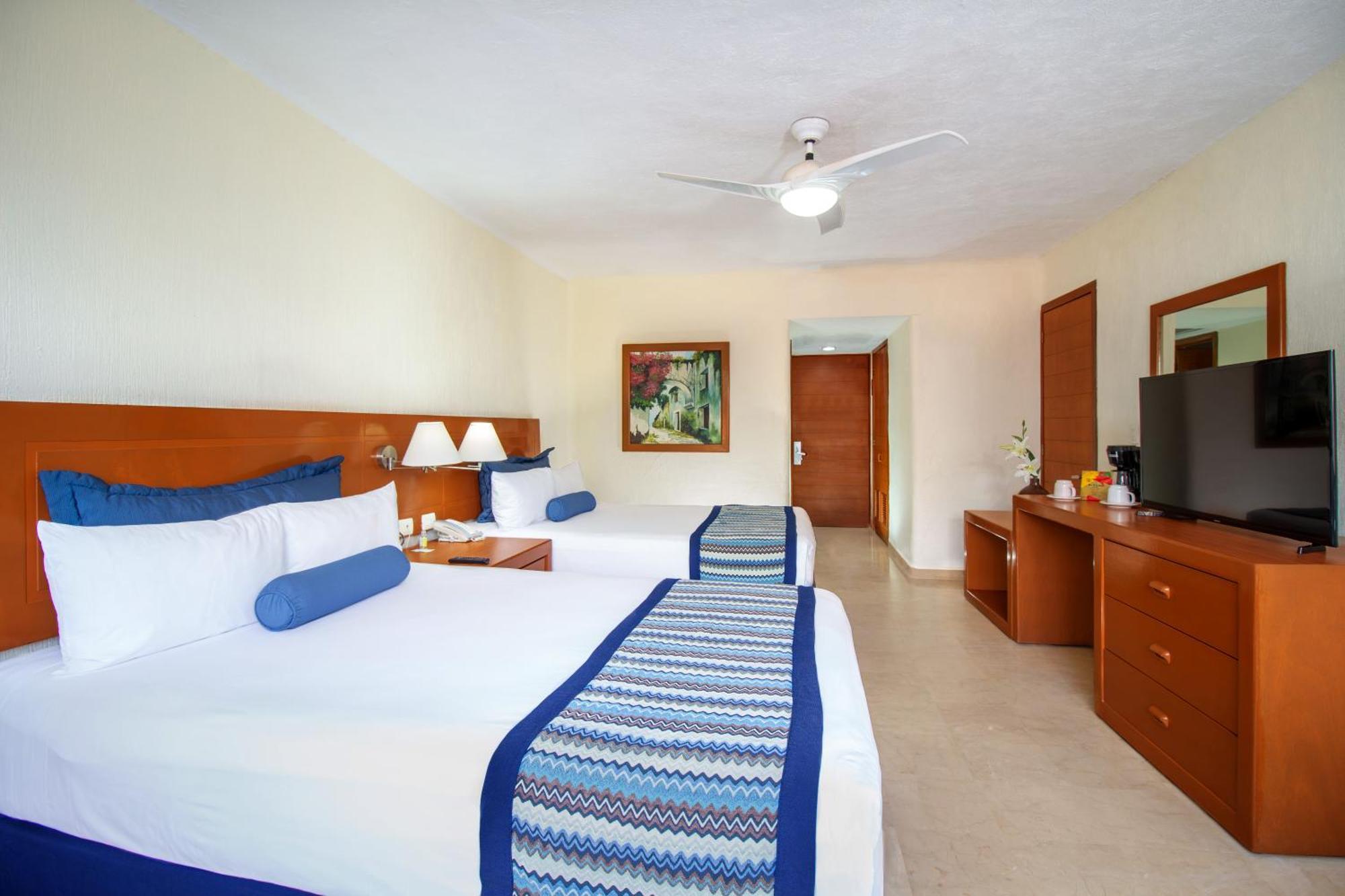 พลาซา เปลิกาโนส แกรนด์ บีช รีสอร์ต Hotel ปูแอร์โตบาญาร์ตา ภายนอก รูปภาพ